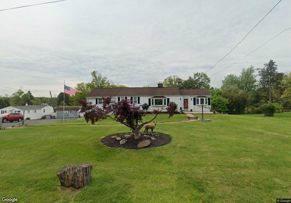 398 Maple Ave, Southampton, PA 18966 - photo 1