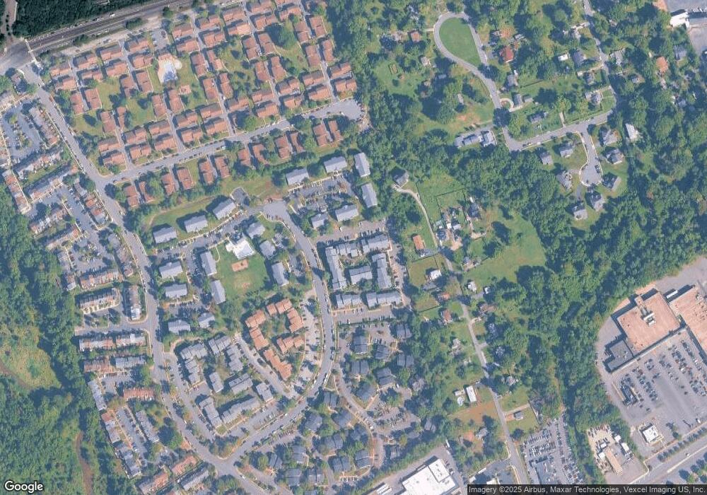 8604 Village Square Dr unit 11, Alexandria, VA 22309 - photo 1