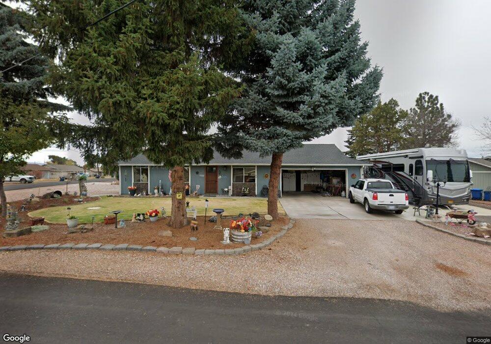 659 SW 29th St, Redmond, OR 97756 - photo 1