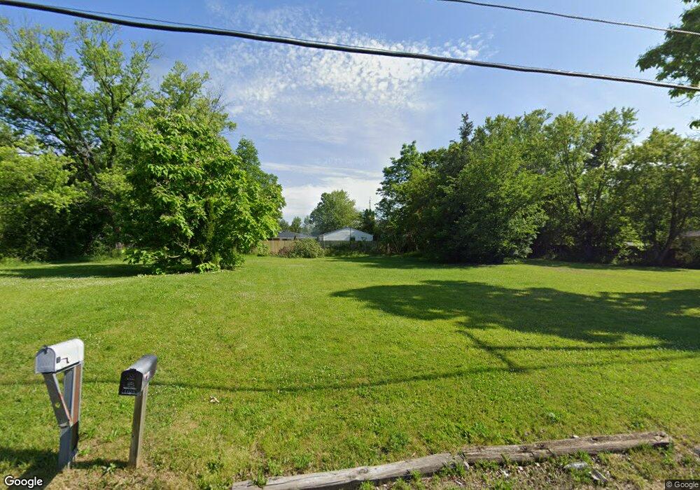 1106 W Cass Ave, Flint, MI 48505 - photo 1