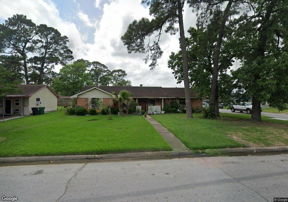 10545 Cheeves Dr, Houston, TX 77016 - photo 1