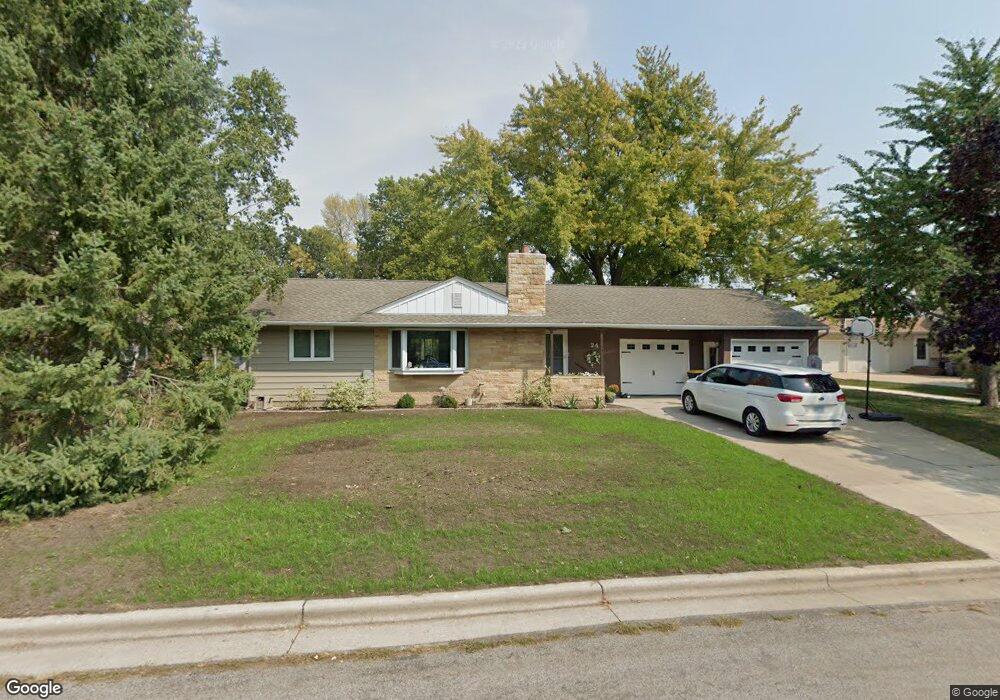 24 Bianchi Dr, New Ulm, MN 56073 - photo 1