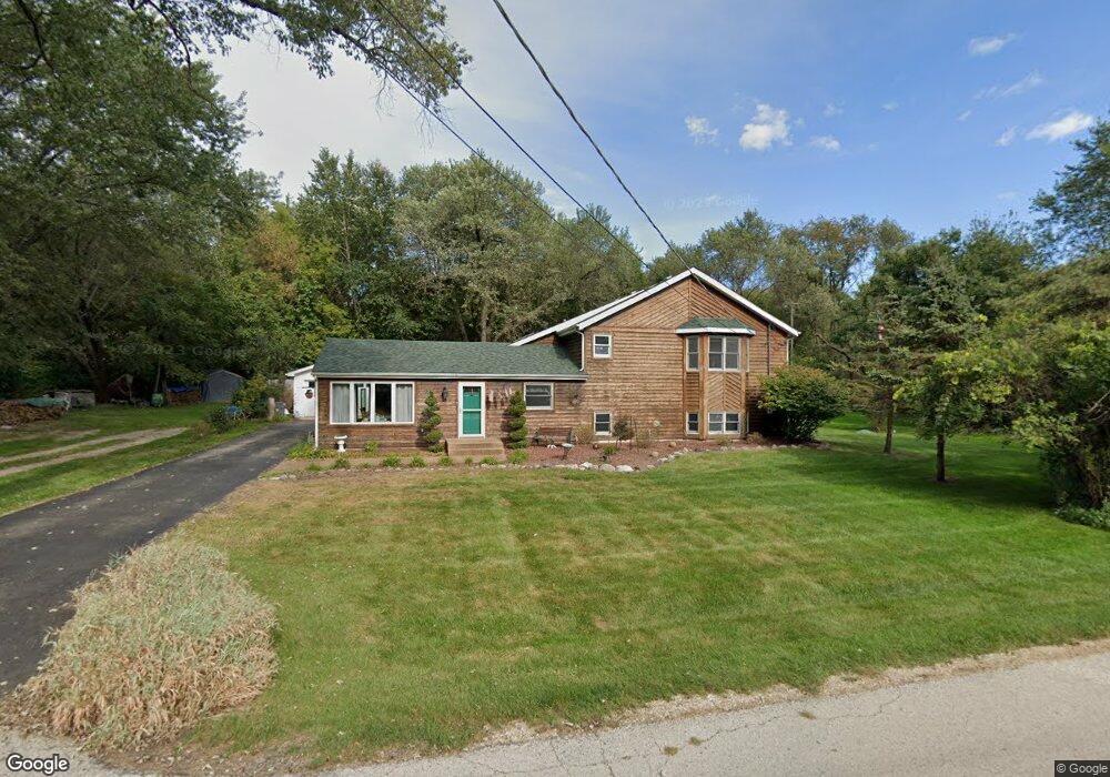 1555 Manhatas Trail, Algonquin, IL 60102 - photo 1