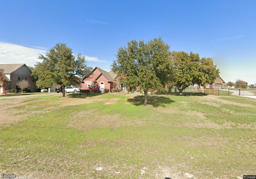 1725 Bent Tree Ct, Granbury, TX 76049 - photo 1