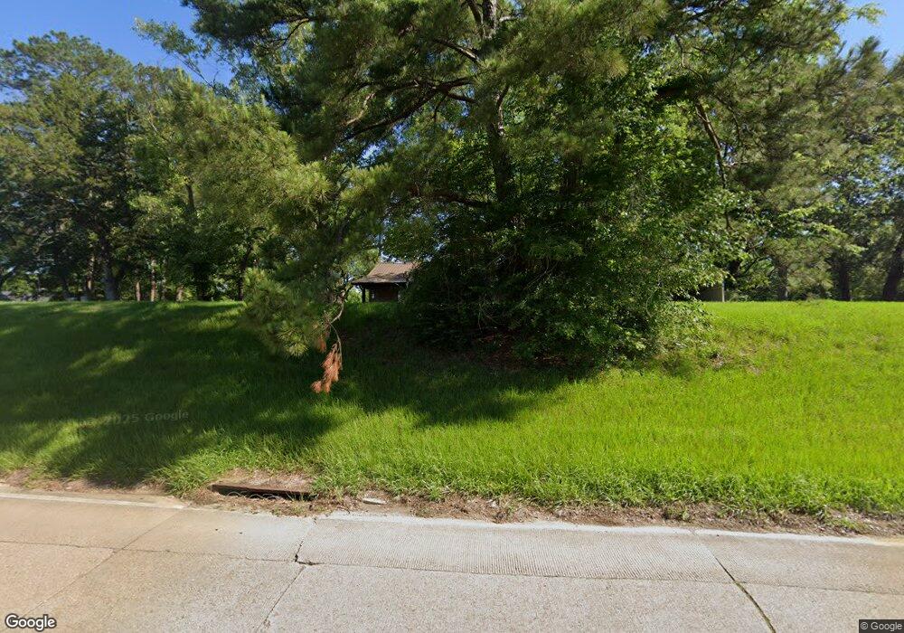 2111 Melrose St, Pineville, LA 71360 - photo 1