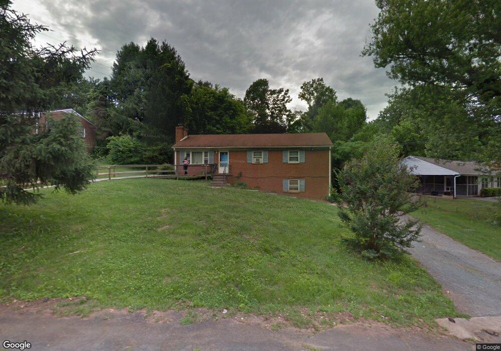 2207 N Berkshire Rd unit B, Charlottesville, VA 22901 - photo 1