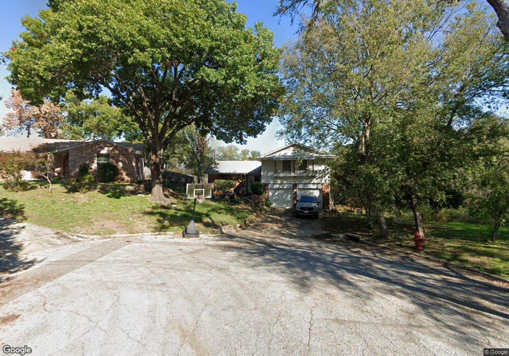 538 Saint Johns Way, Grand Prairie, TX 75050 - photo 1