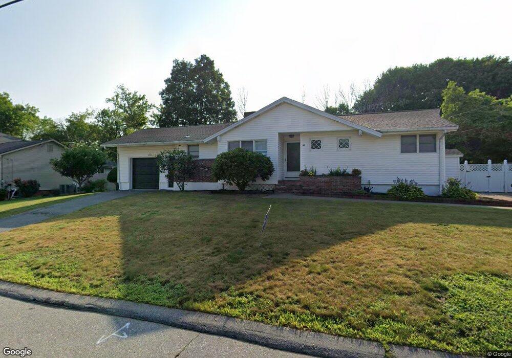 81 Trull Ln E, Lowell, MA 01852 - photo 1