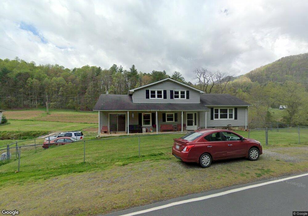 2321 Prices Creek Rd, Burnsville, NC 28714 - photo 1