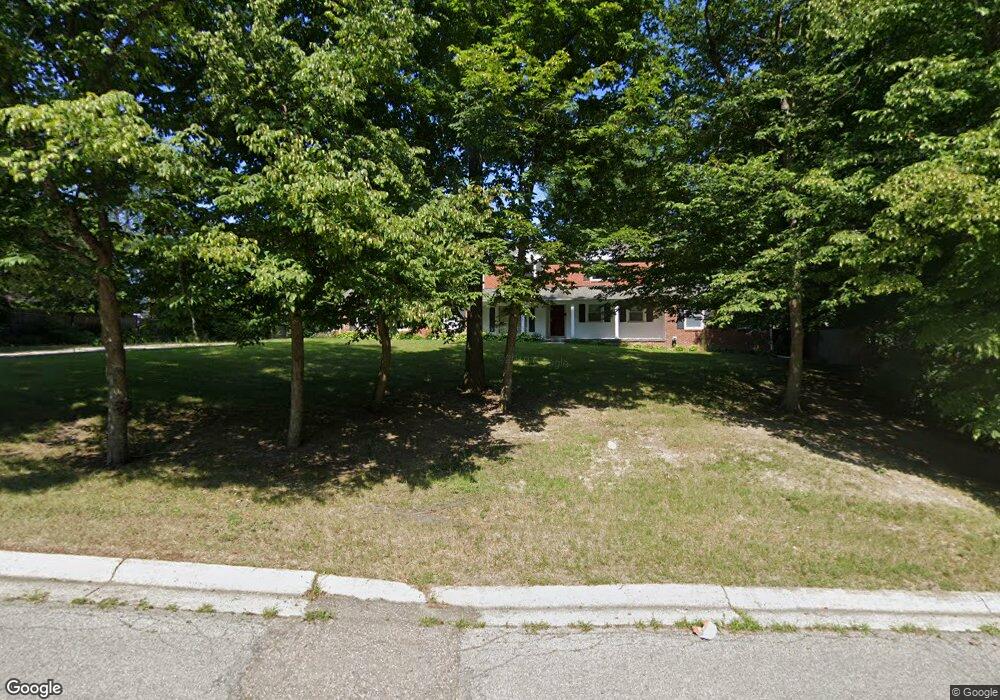 1601 Woodburne Dr, Flint, MI 48503 - photo 1