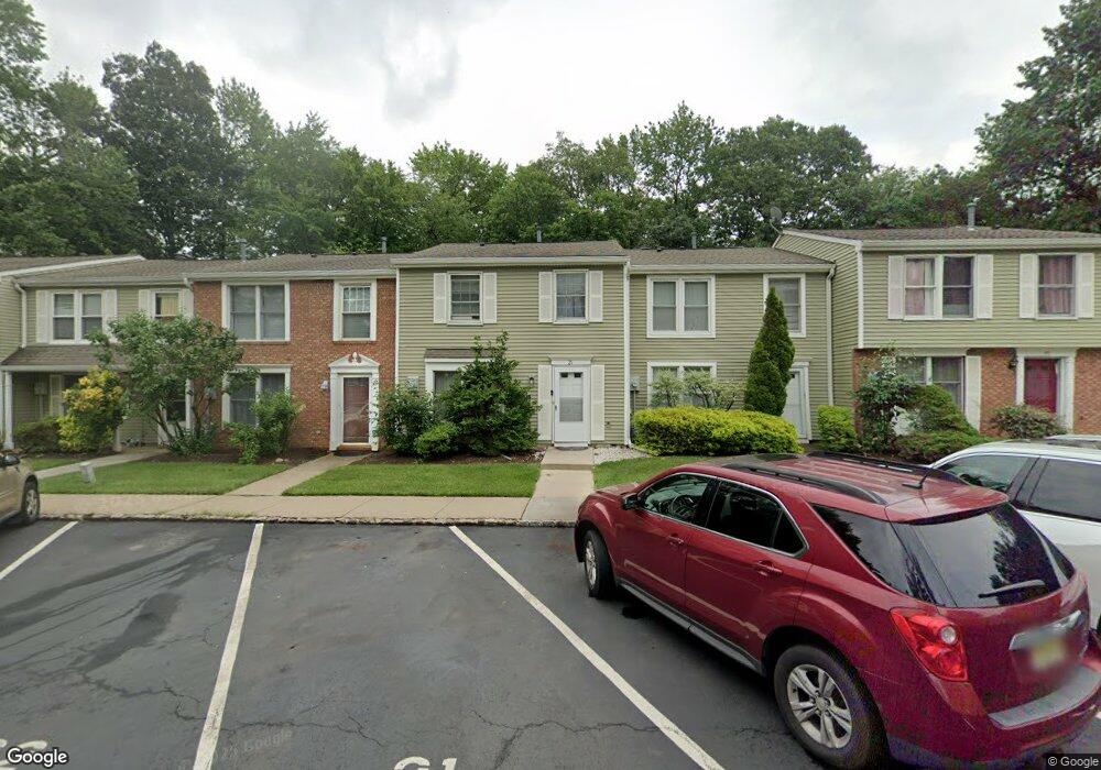 21 Aspen Ct, Monmouth Junction, NJ 08852 - photo 1