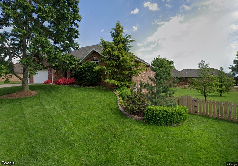 708 Robinwood Ln, Nixa, MO 65714 - photo 1