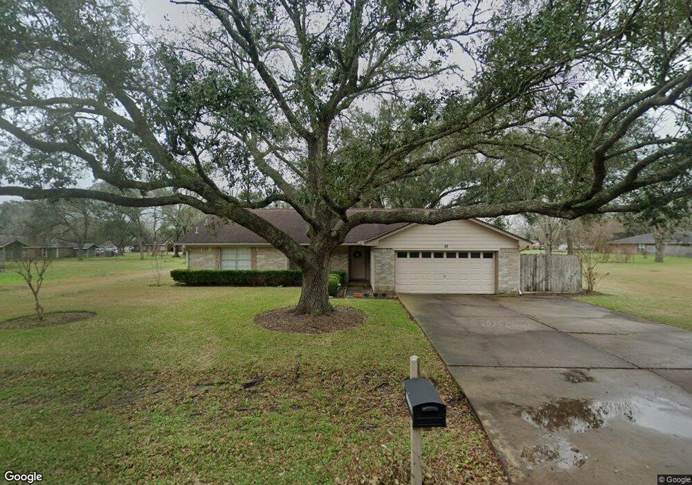 97 Doris Cir W, Alvin, TX 77511 - photo 1
