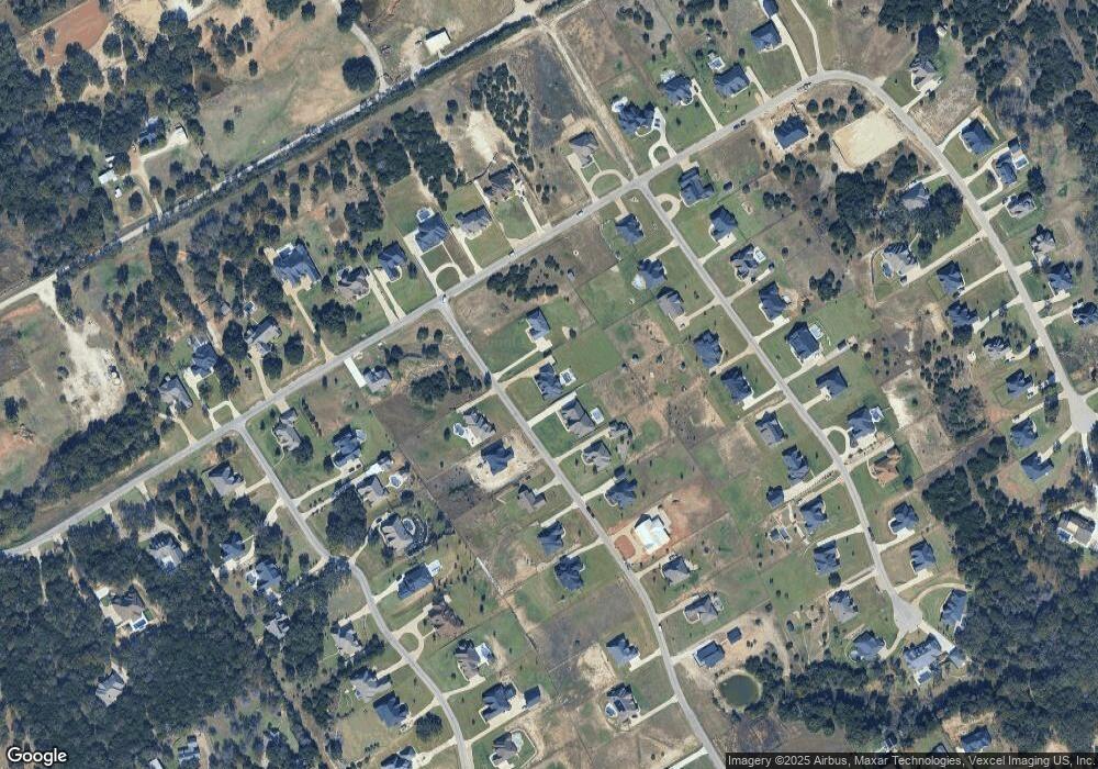 208 Martin Dr, Granbury, TX 76049 - photo 1