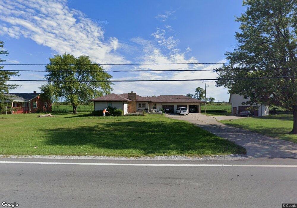 762 W Us Highway 52, Fountaintown, IN 46130 - photo 1