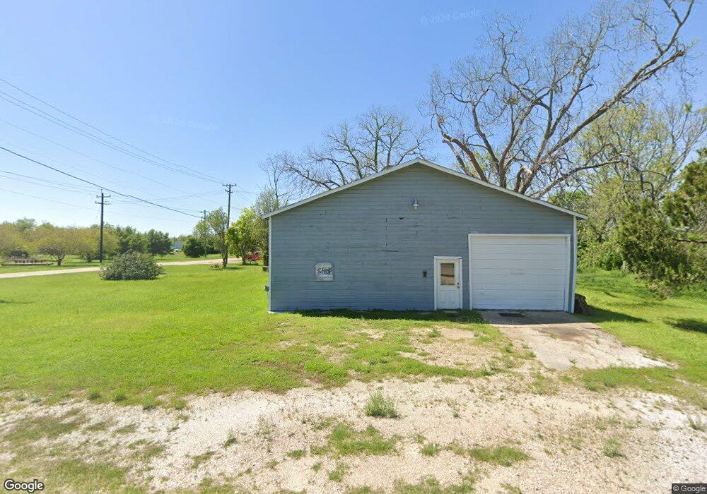 1716 Avenue H, Bay City, TX 77414 - photo 1