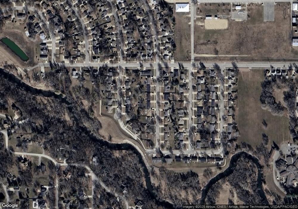 908 17th St SW, Austin, MN 55912 - photo 1