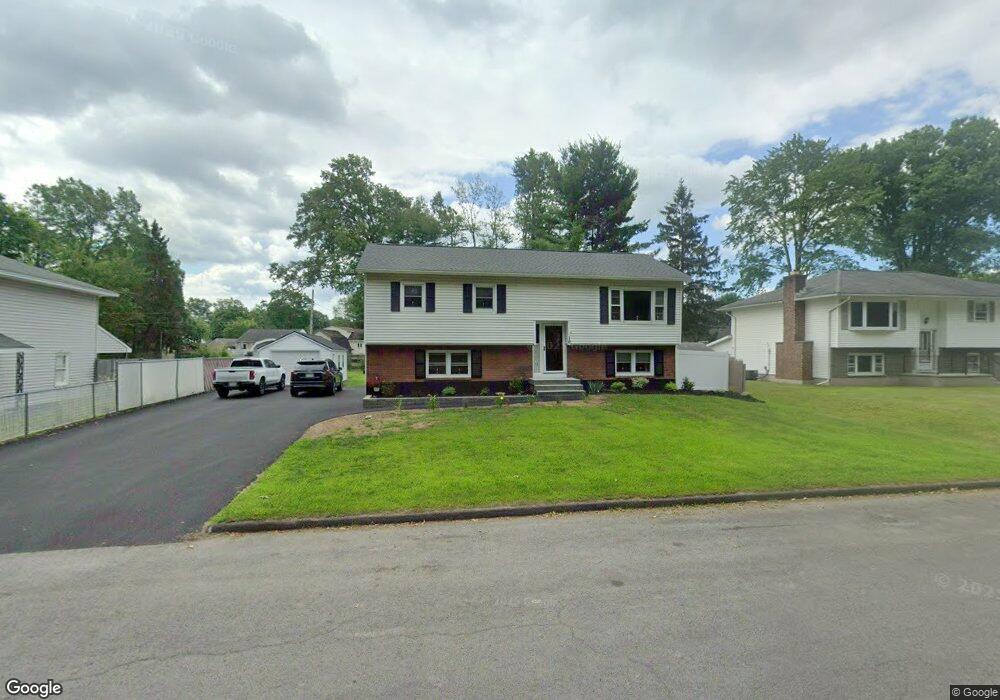 16 Mullen Dr, Schenectady, NY 12306 - photo 1