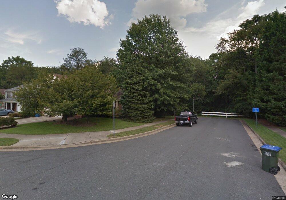 2158 Silentree Dr, Vienna, VA 22182 - photo 1