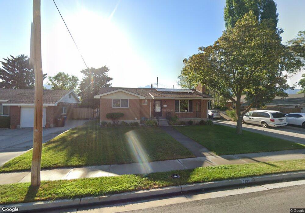 7425 Cottonwood St, Midvale, UT 84047 - photo 1
