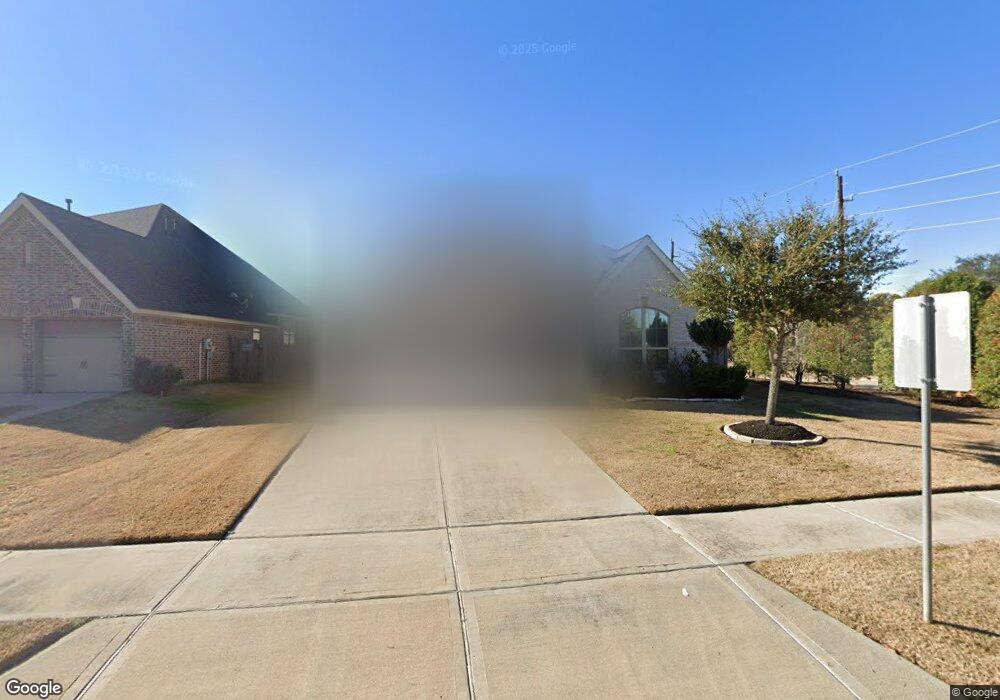 1847 Majestic Falls Ln, Richmond, TX 77469 - photo 1