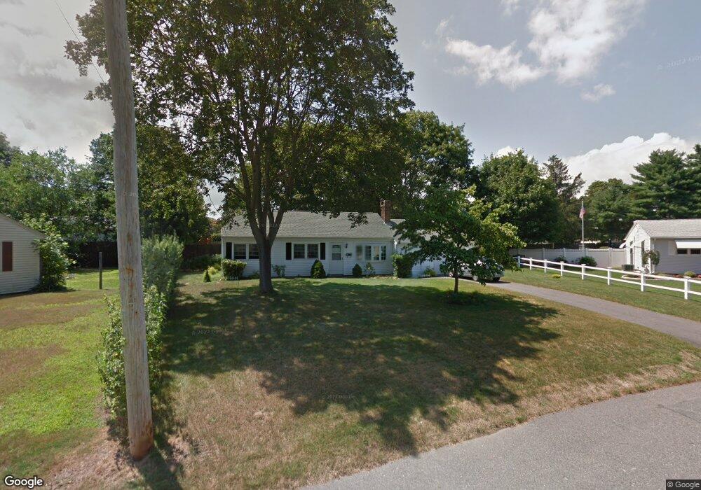 229 Gainesville Dr, Warwick, RI 02886 - photo 1