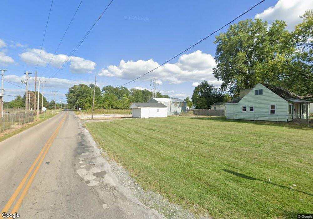 1908 N Elizabeth St, Lima, OH 45801 - photo 1