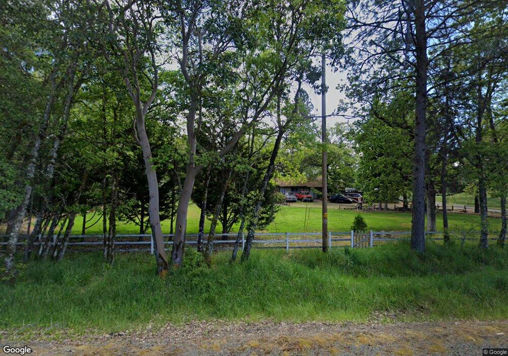 10001 Monument Dr, Grants Pass, OR 97526 - photo 1