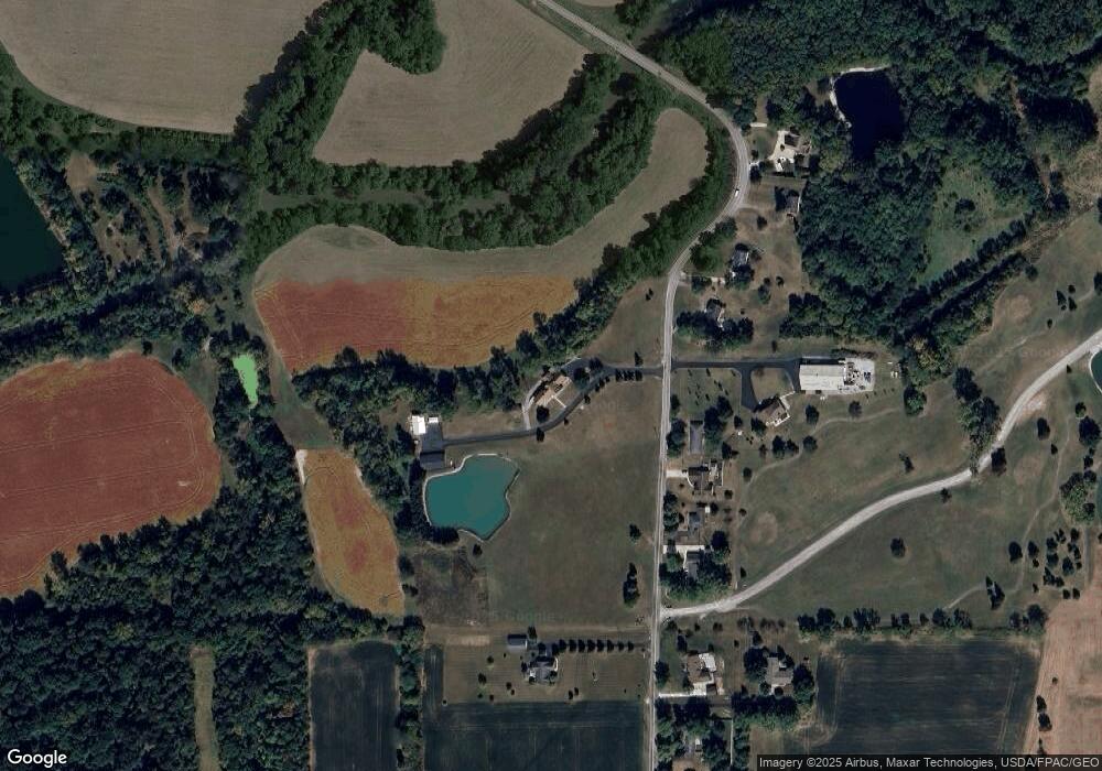 1165 Fetter Rd, Lima, OH 45801 - photo 1