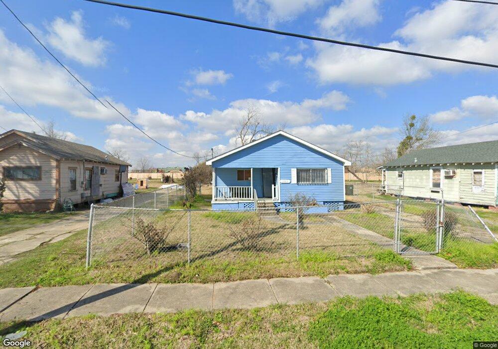 1111 N Lyons St, Lake Charles, LA 70601 - photo 1