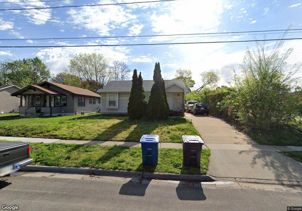 1713 E 27th St, Des Moines, IA 50317 - photo 1