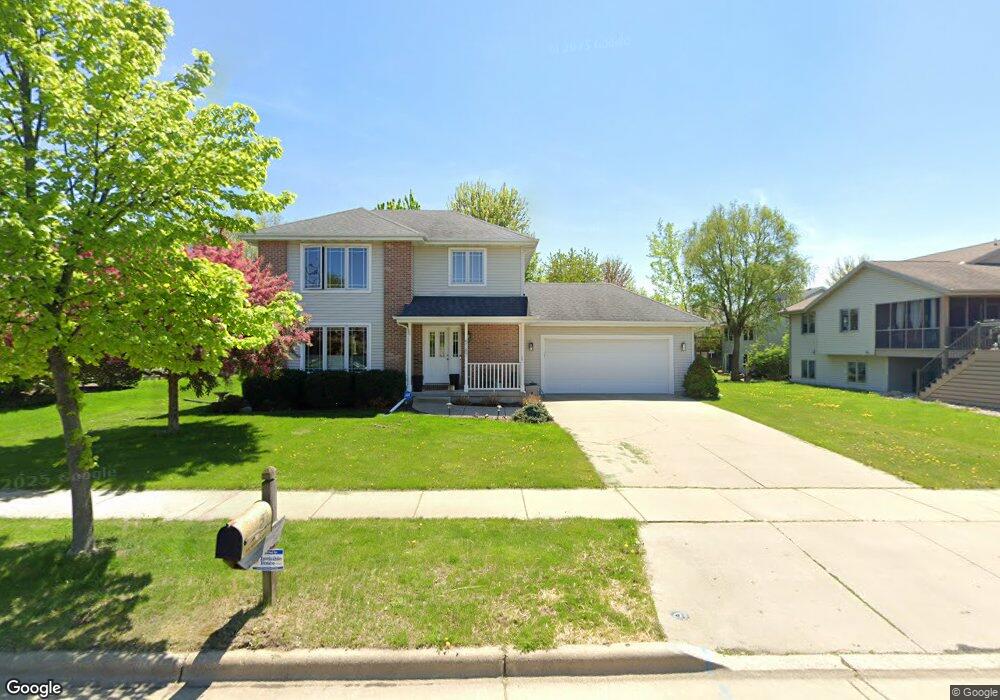 5187 Ninebark Dr, Fitchburg, WI 53711 - photo 1