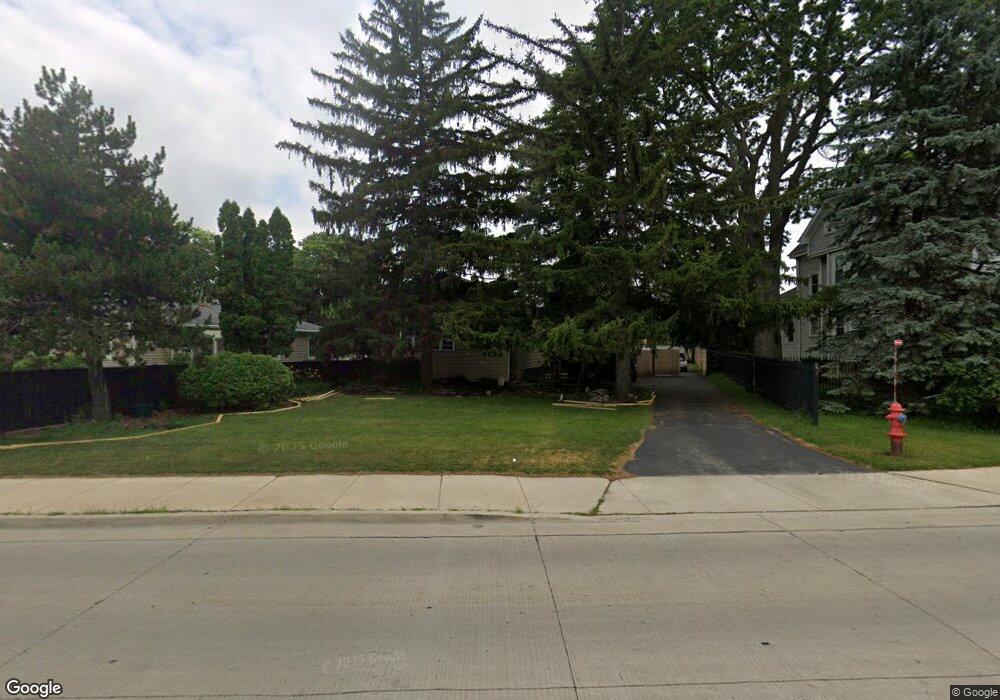 1444 S River Rd, Des Plaines, IL 60018 - photo 1