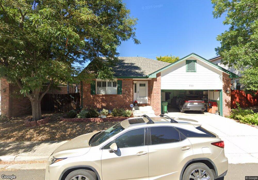 723 Kittredge Ct, Aurora, CO 80011 - photo 1
