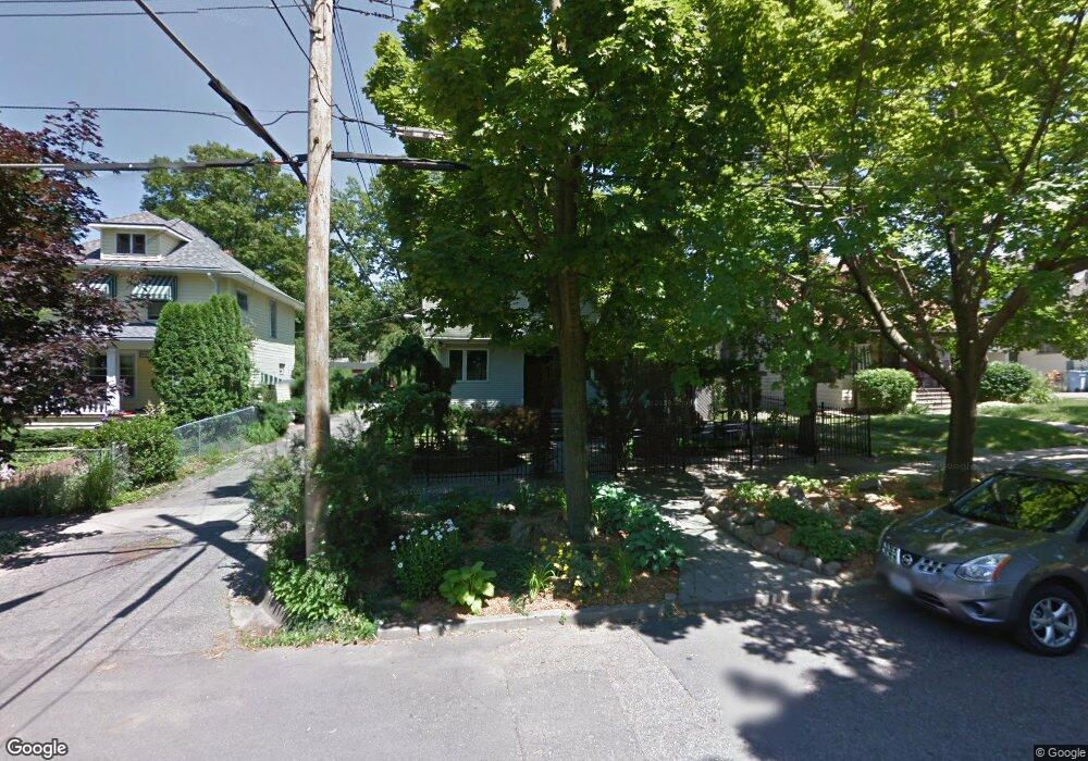 1621 Osband Ave, Lansing, MI 48910 - photo 1