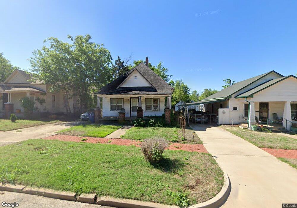 617 E Springer Ave, Guthrie, OK 73044 - photo 1