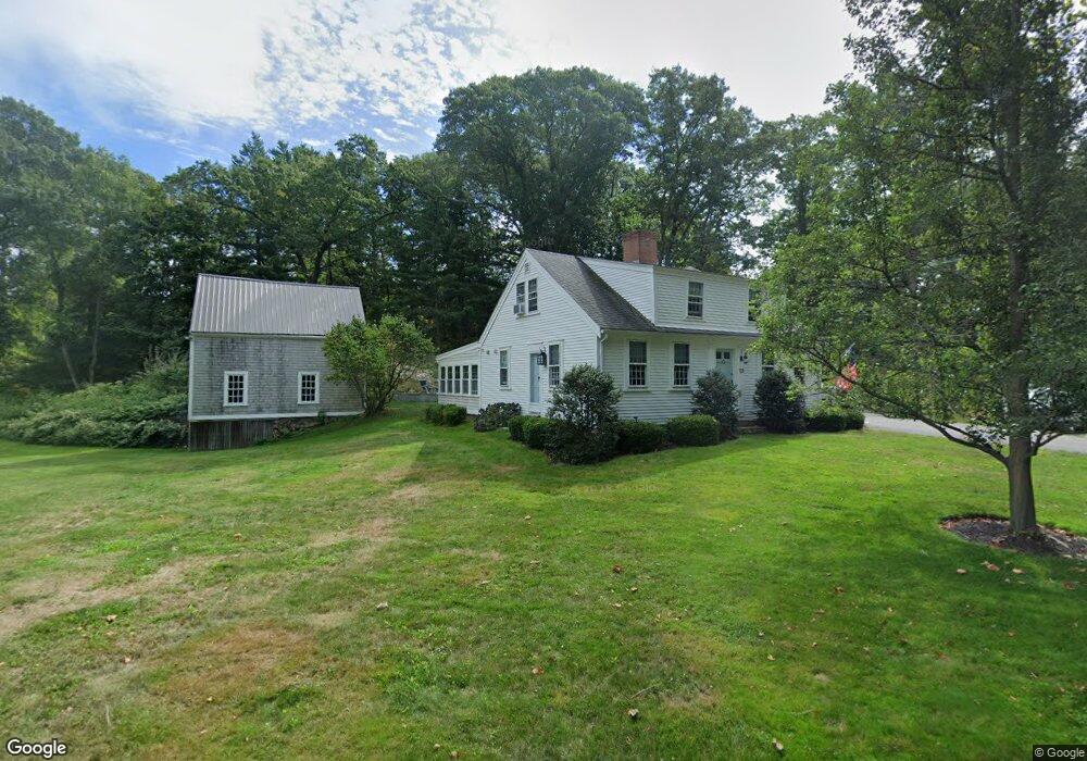 123 Weir St, Hingham, MA 02043 - photo 1