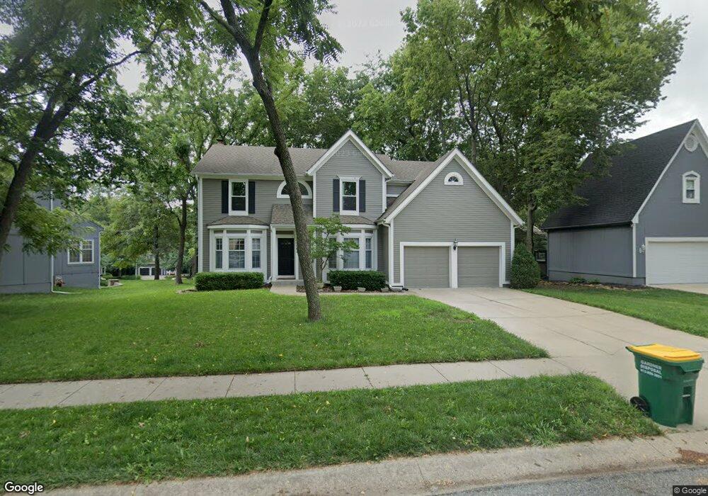 5805 W 155th St, Overland Park, KS 66223 - photo 1