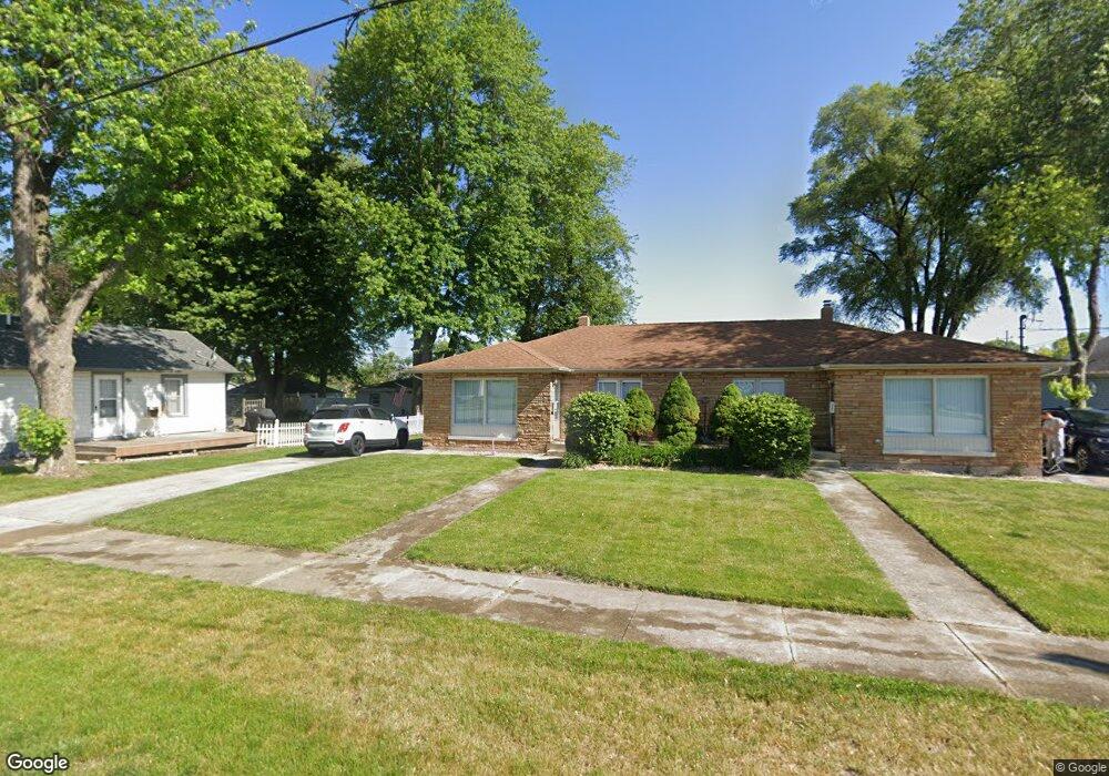 227 Illinois St unit 2, Dyer, IN 46311 - photo 1