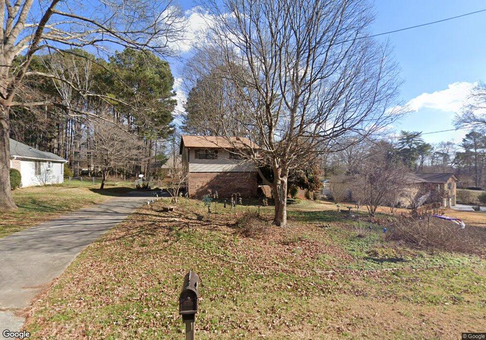 2606 Bluebird Cir, Duluth, GA 30096 - photo 1