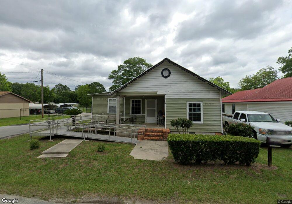 815 N Lee St, Quitman, GA 31643 - photo 1