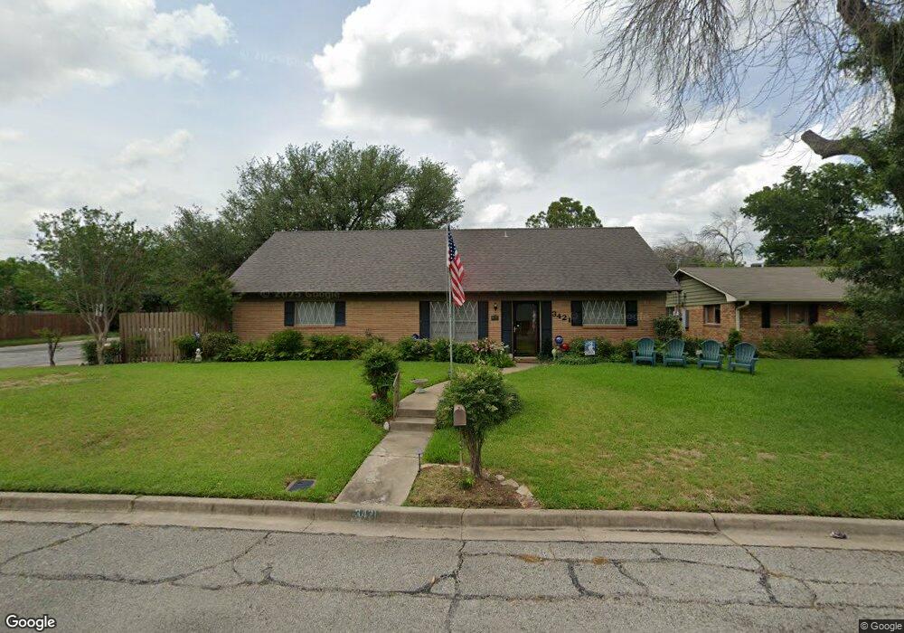 3421 Lisbon Dr, Waco, TX 76706 - photo 1