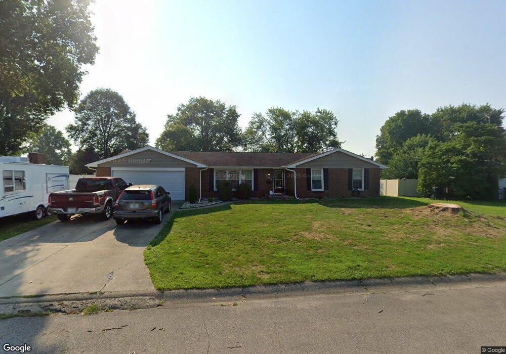 3849 Colonial Dr, Columbus, IN 47203 - photo 1