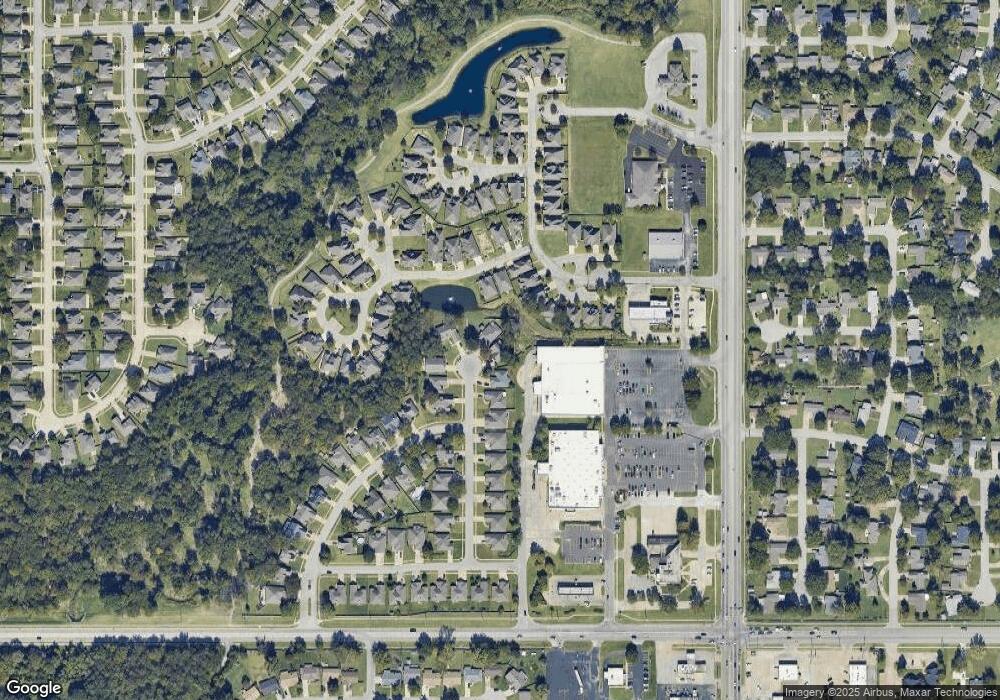 1605 S Gum Ave, Broken Arrow, OK 74012 - photo 1