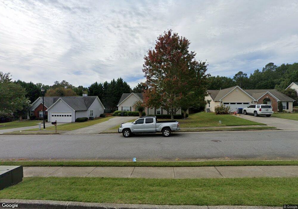 377 Ayelsbury Ct unit 127, Sugar Hill, GA 30518 - photo 1