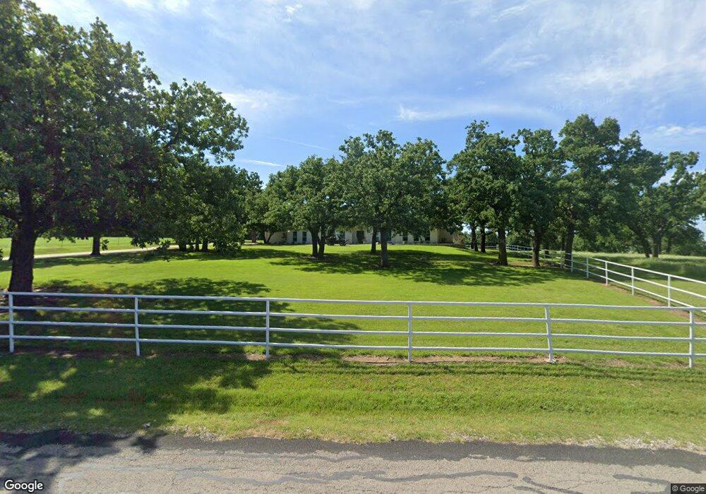 524 Edgewood Ln, Cleburne, TX 76031 - photo 1