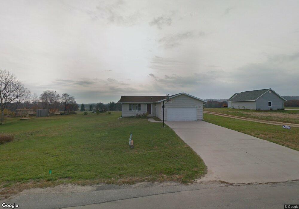 497 S Oakwood St, Tomah, WI 54660 - photo 1