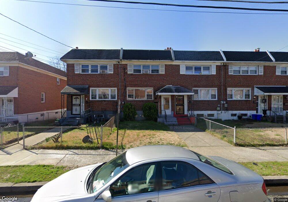 1263 Lakeshore Dr, Camden, NJ 08104 - photo 1