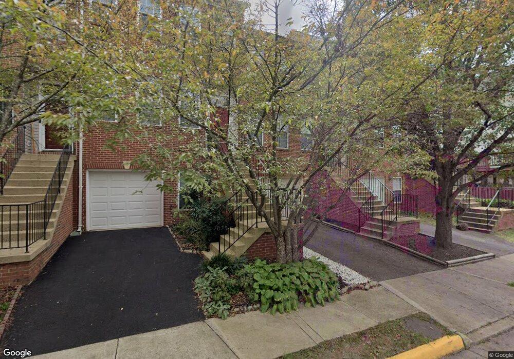 2567 James Monroe Cir, Herndon, VA 20171 - photo 1