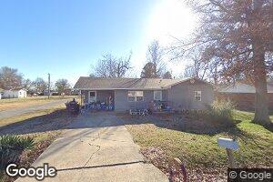 901 Car St, Campbell, MO 63933